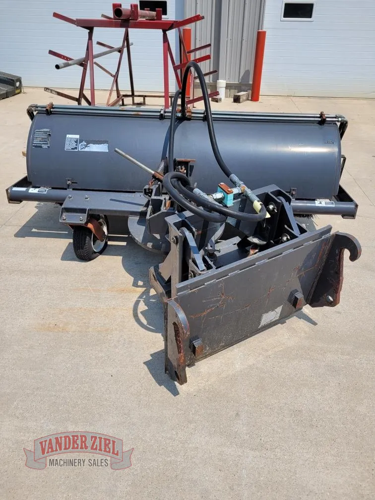 Power Broom - Main Image 1