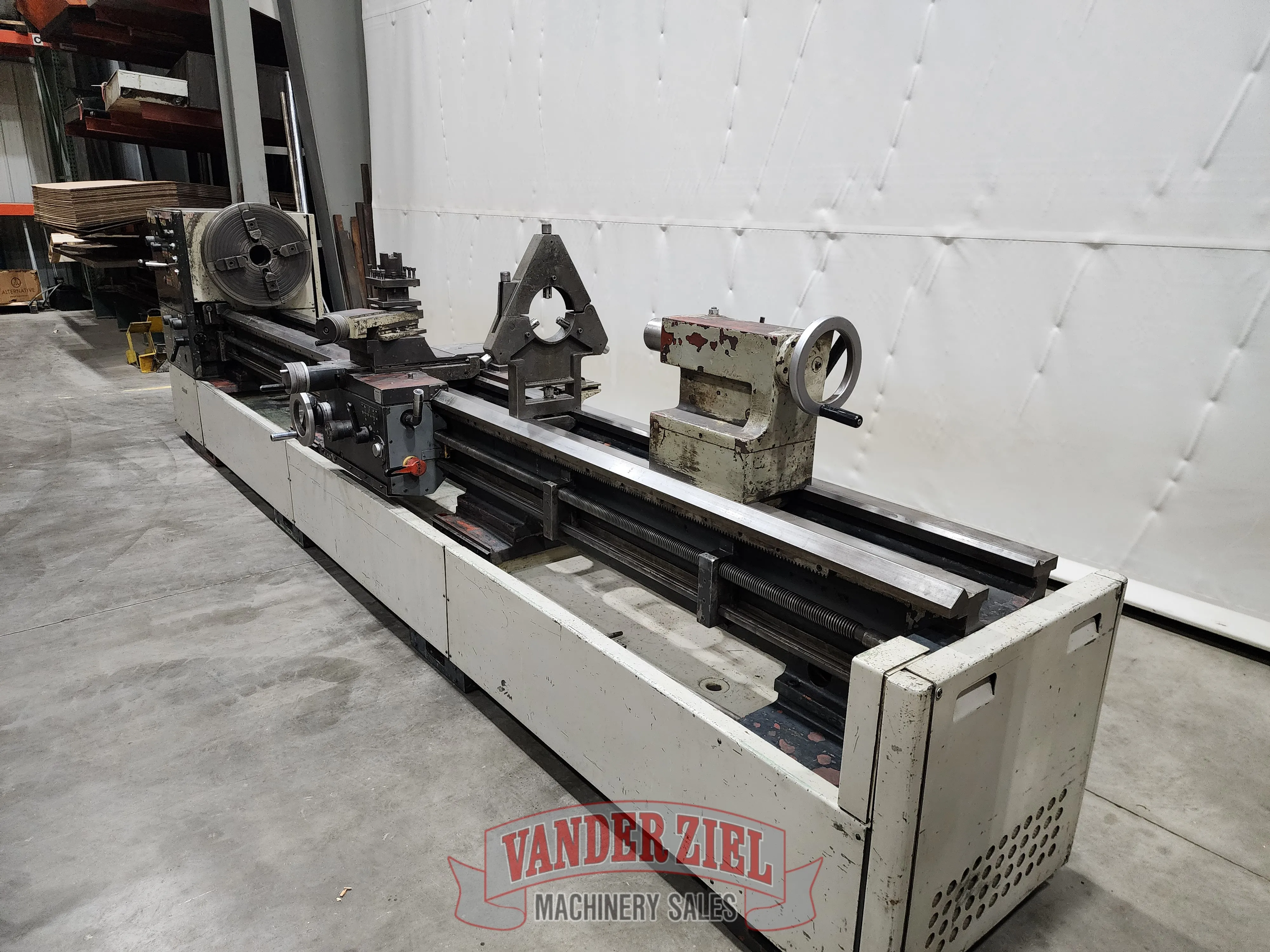 Romi 26" x 160" Lathe, model EH-40A - Prefetch Image 40791