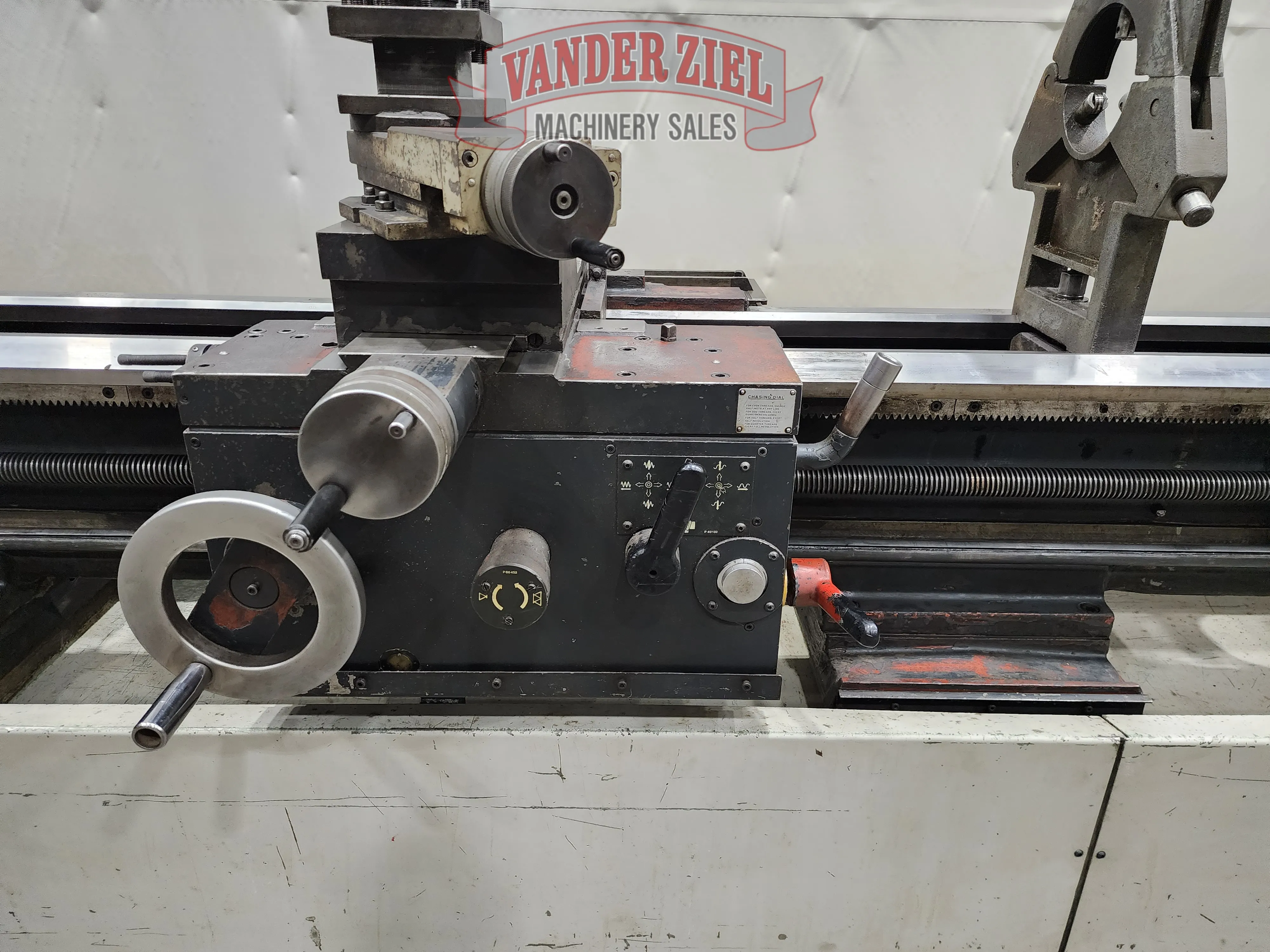 Romi 26" x 160" Lathe, model EH-40A - Prefetch Image 40798