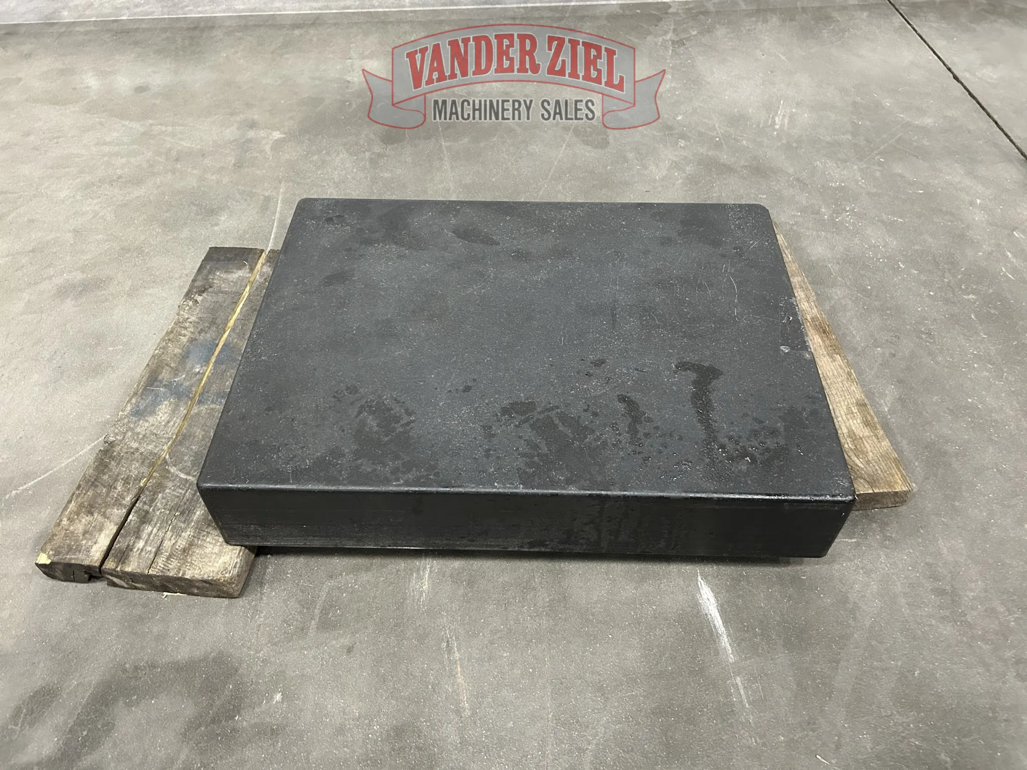 Granite Surface Plate 18" x 24" x 4" - Main Image 1
