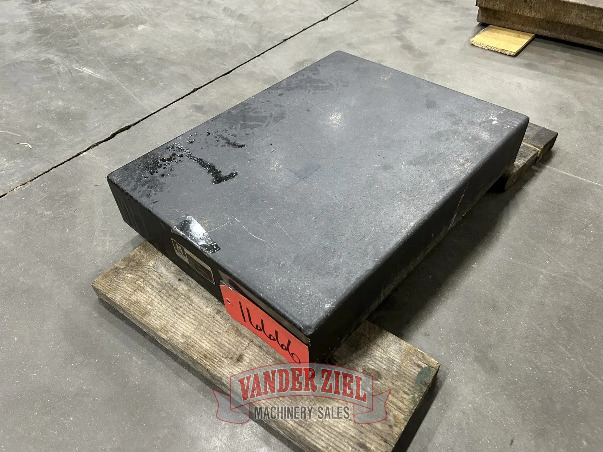 Granite Surface Plate 18" x 24" x 4" - Prefetch Image 40860