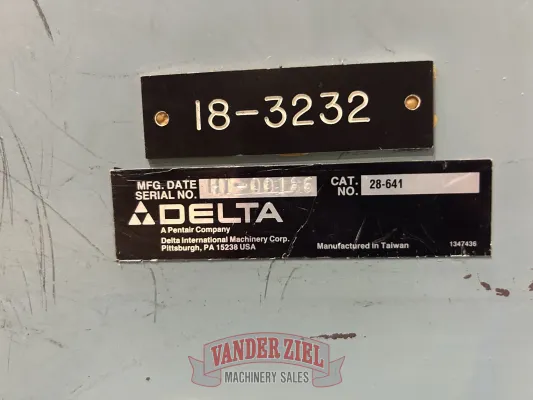 Delta Vertical Saw - Gallery Thumbnail 10