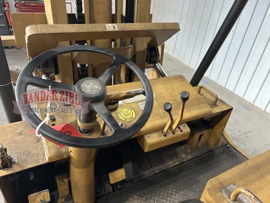 Caterpillar 25,000 lbs. Capacity Forklift, Model T250 - Gallery Thumbnail 6
