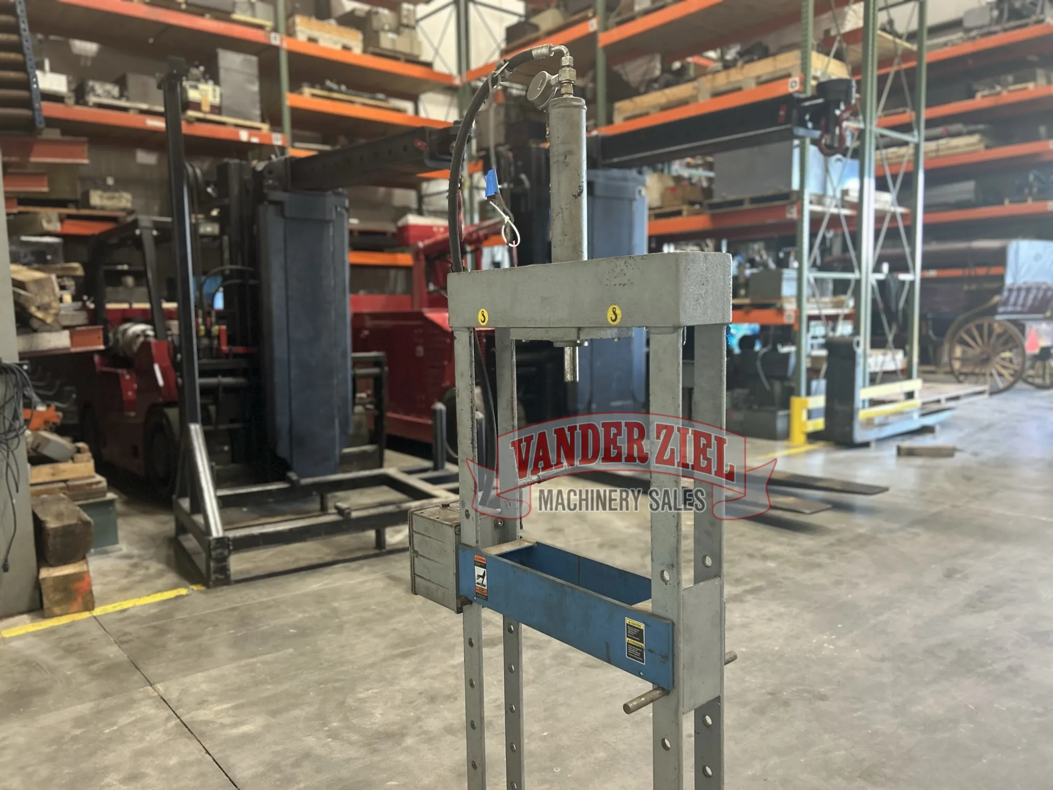 Dake 10 Ton H-Frame Press Model: Force E10 - Prefetch Image 41445
