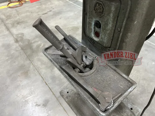 Queen City Pedestal Grinder - Gallery Thumbnail 4