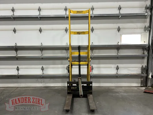 Big-Joe 1000LB Hydraulic Stacker, Model 2178 - Gallery Thumbnail 2