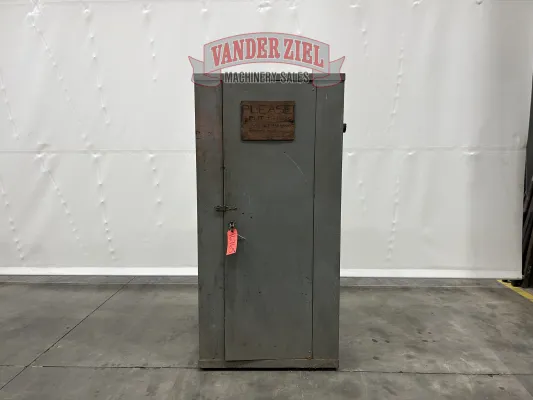 1 door Cabinet 18"x36"x75" H