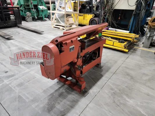 Kalamazoo 8" x 16" Horizontal Saw - Gallery Thumbnail 4