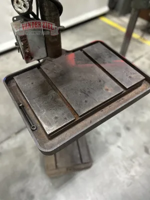 Clausing 15" Drill Press, Model 1767 - Gallery Thumbnail 4
