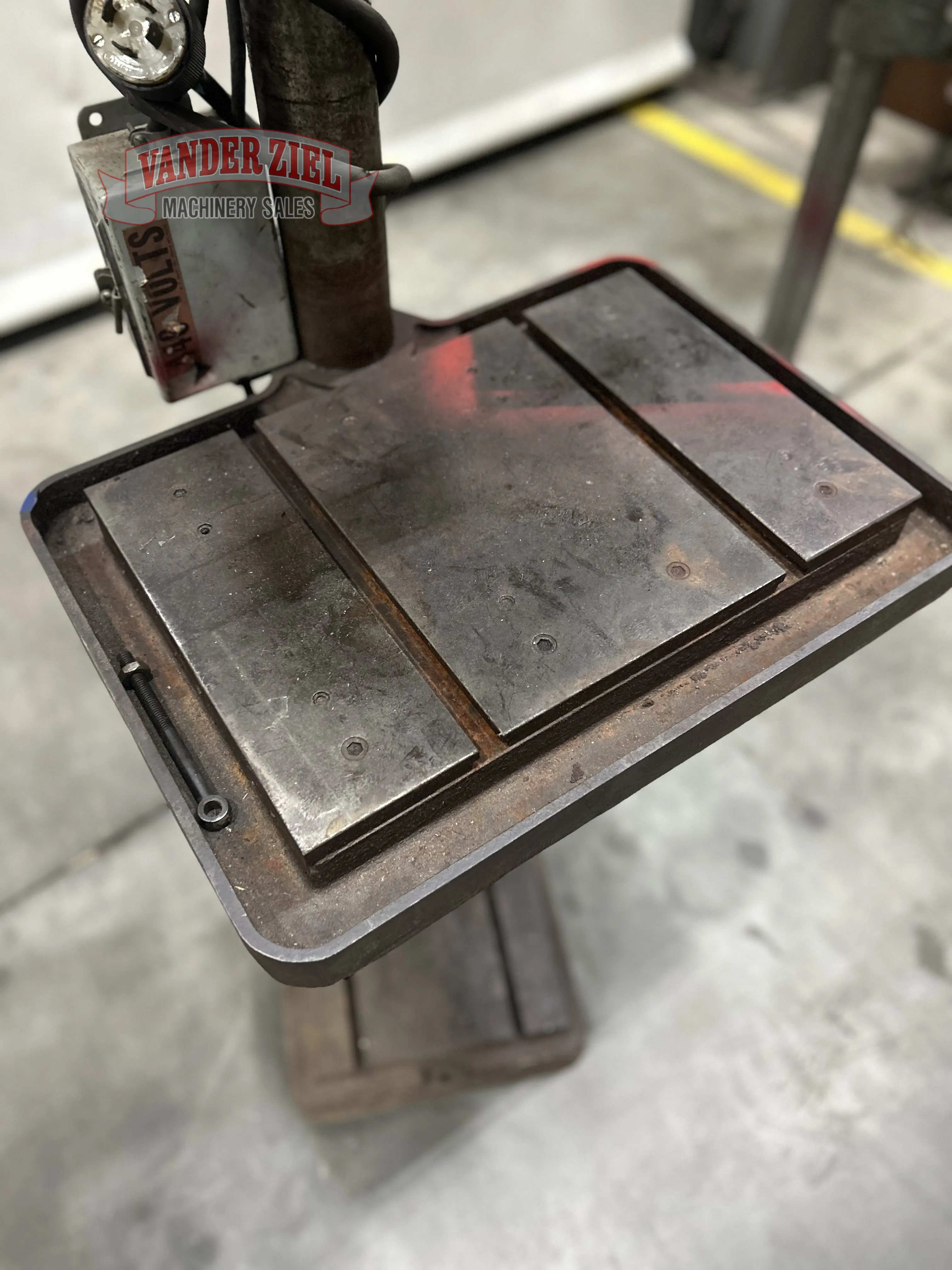 Clausing 15" Drill Press, Model 1767 - Prefetch Image 41857