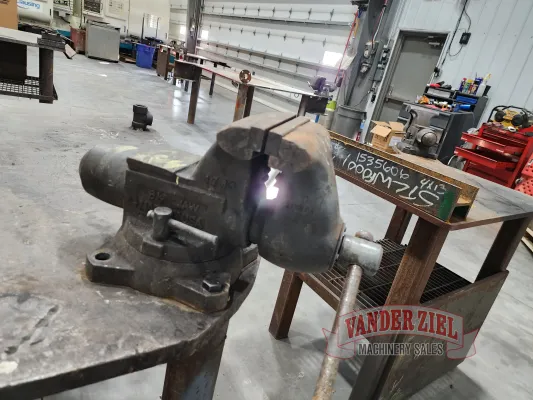 Welding Table with Wilton 6" Vise - Gallery Thumbnail 3