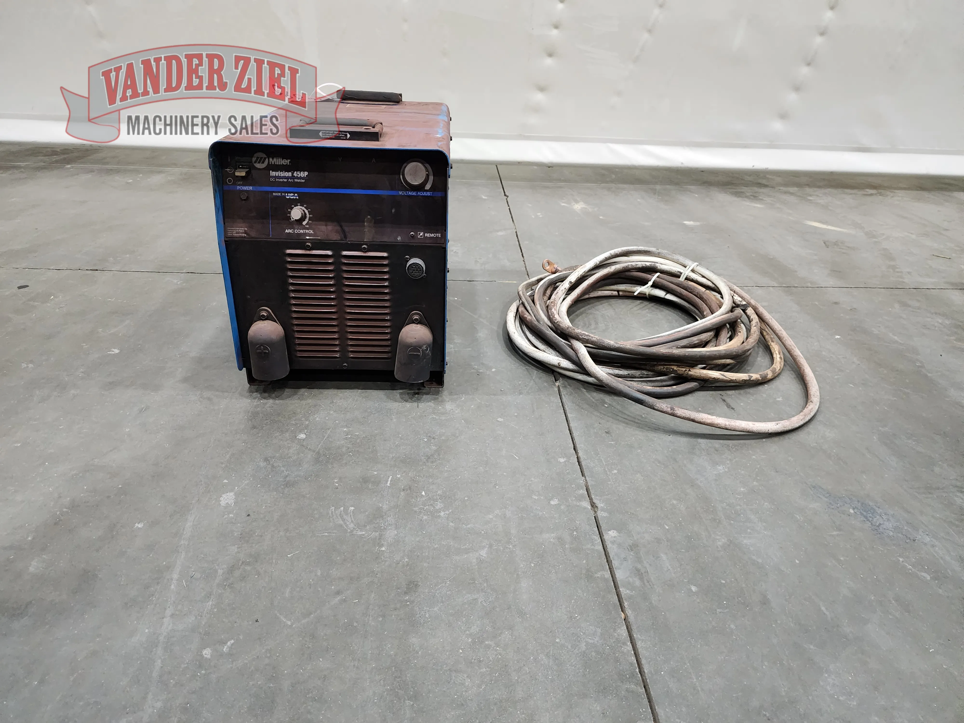 Miller Invision 456P DC Inverter Arc Welder - Main Image 1