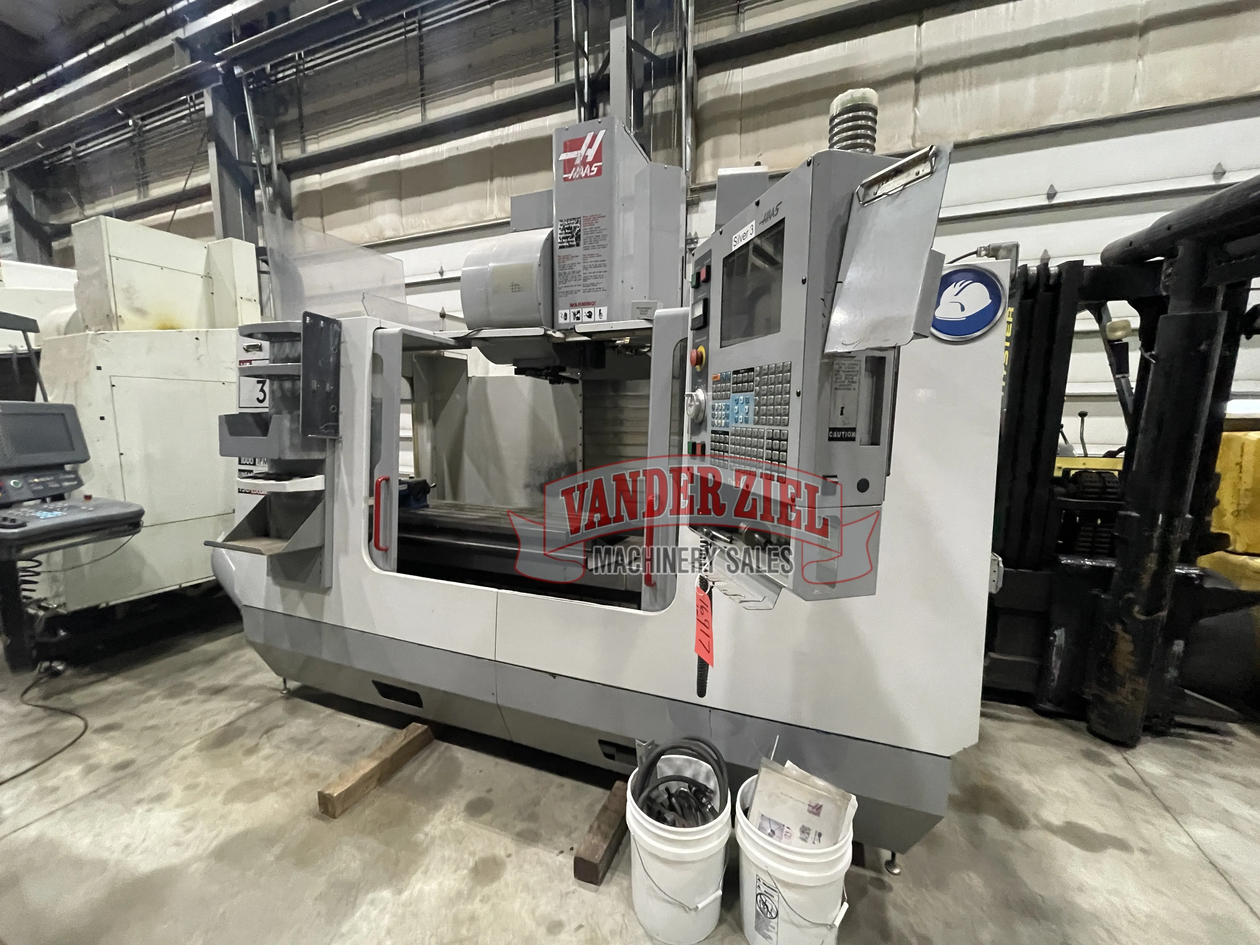 Haas VF-3 Machining Center - 2003 - Prefetch Image 42292