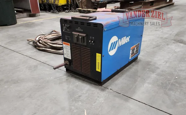 Miller Invision 456P DC Inverter Arc Welder - Gallery Thumbnail 2