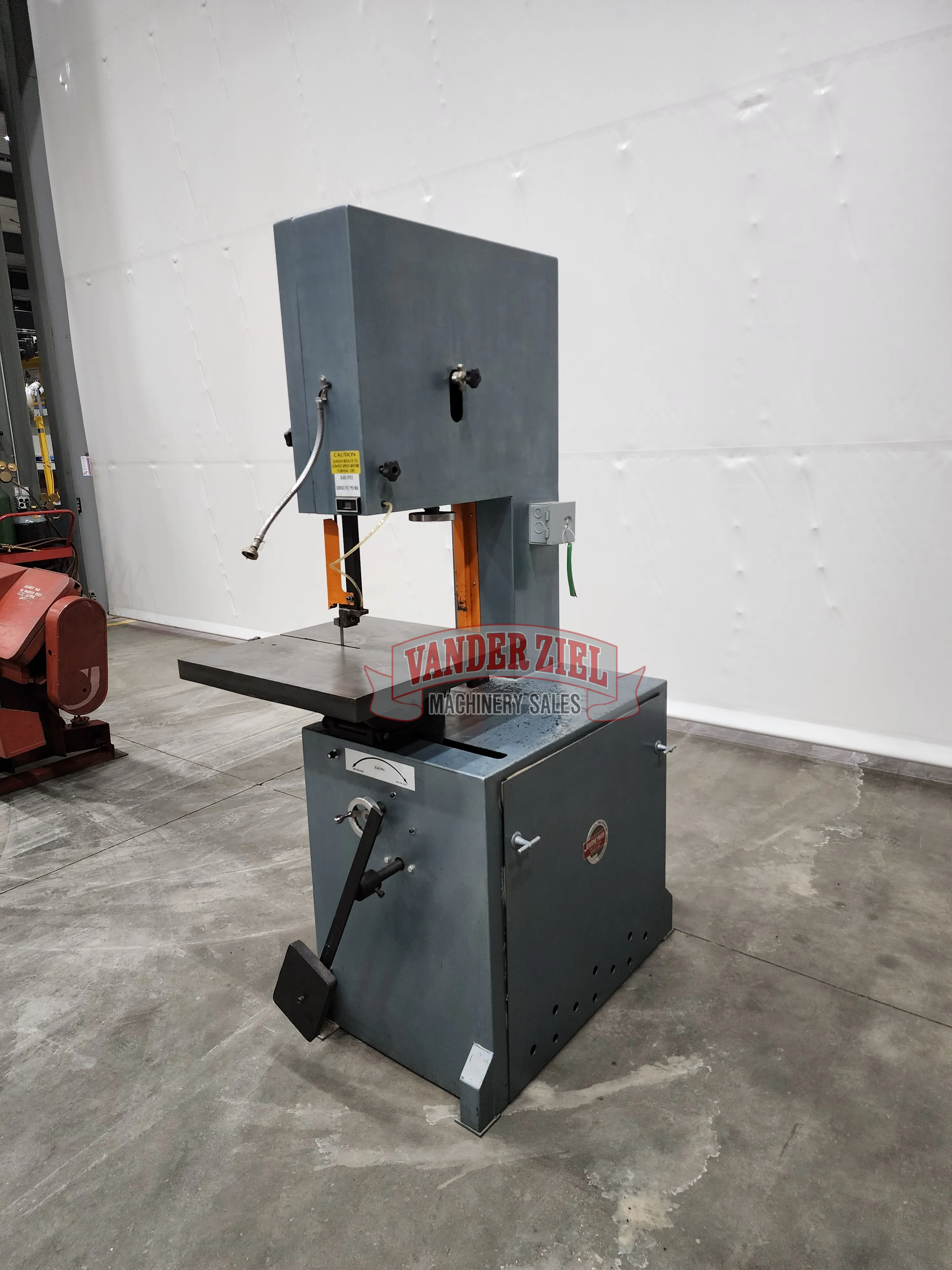 Roll-In Journeyman 20" Vertical Bandsaw, Model 95001JM - Prefetch Image 42369