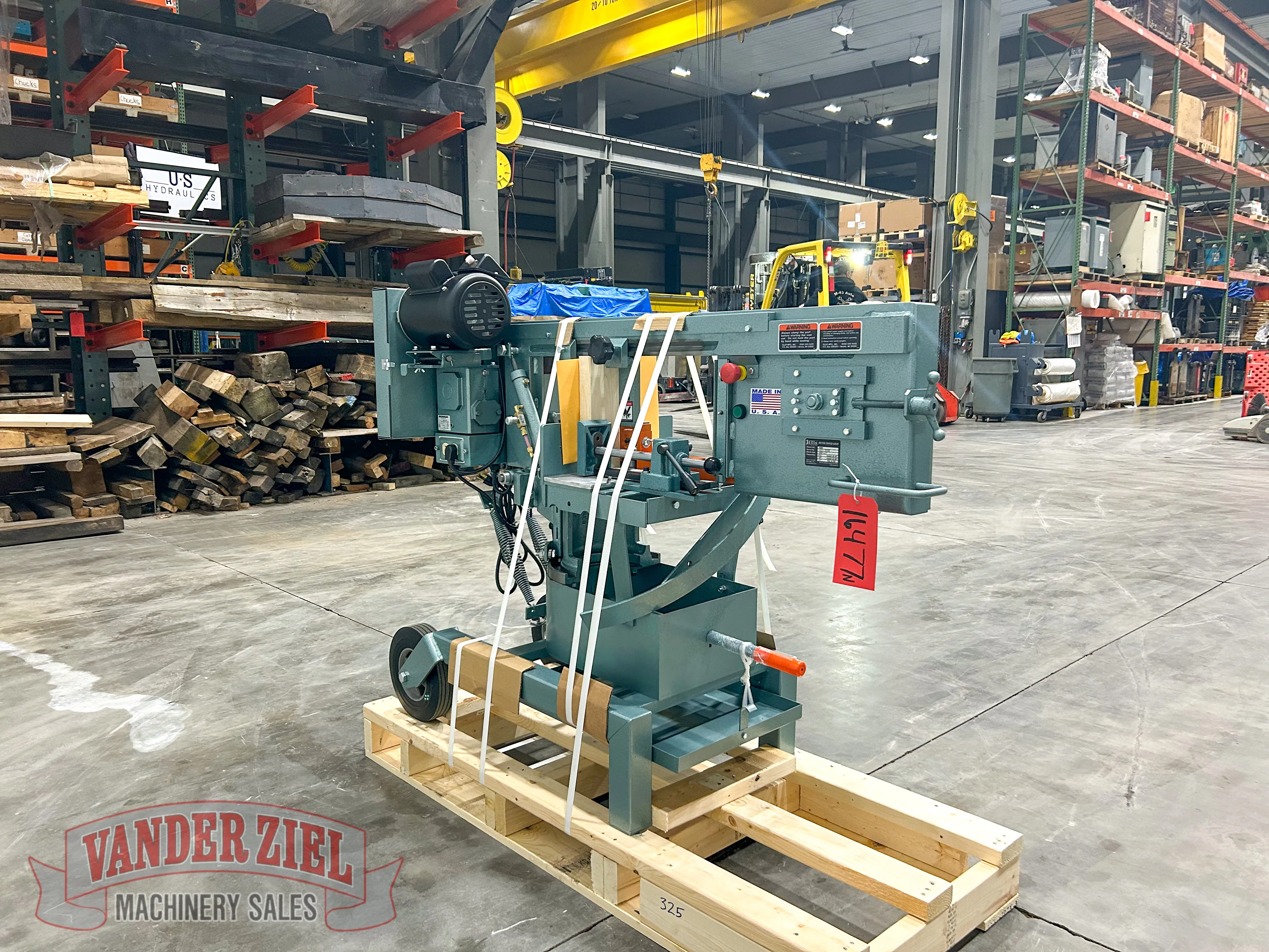 Ellis 9" x 10" Horizontal Saw, Model 1600 - NEW - Prefetch Image 42428