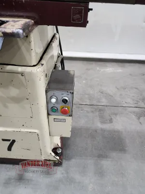 Chevalier FSG 618 Surface Grinder - Gallery Thumbnail 8