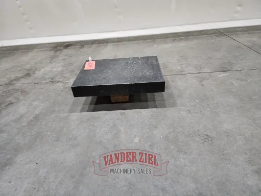 Black 2' x 3' Surface Plate - Gallery Thumbnail 3