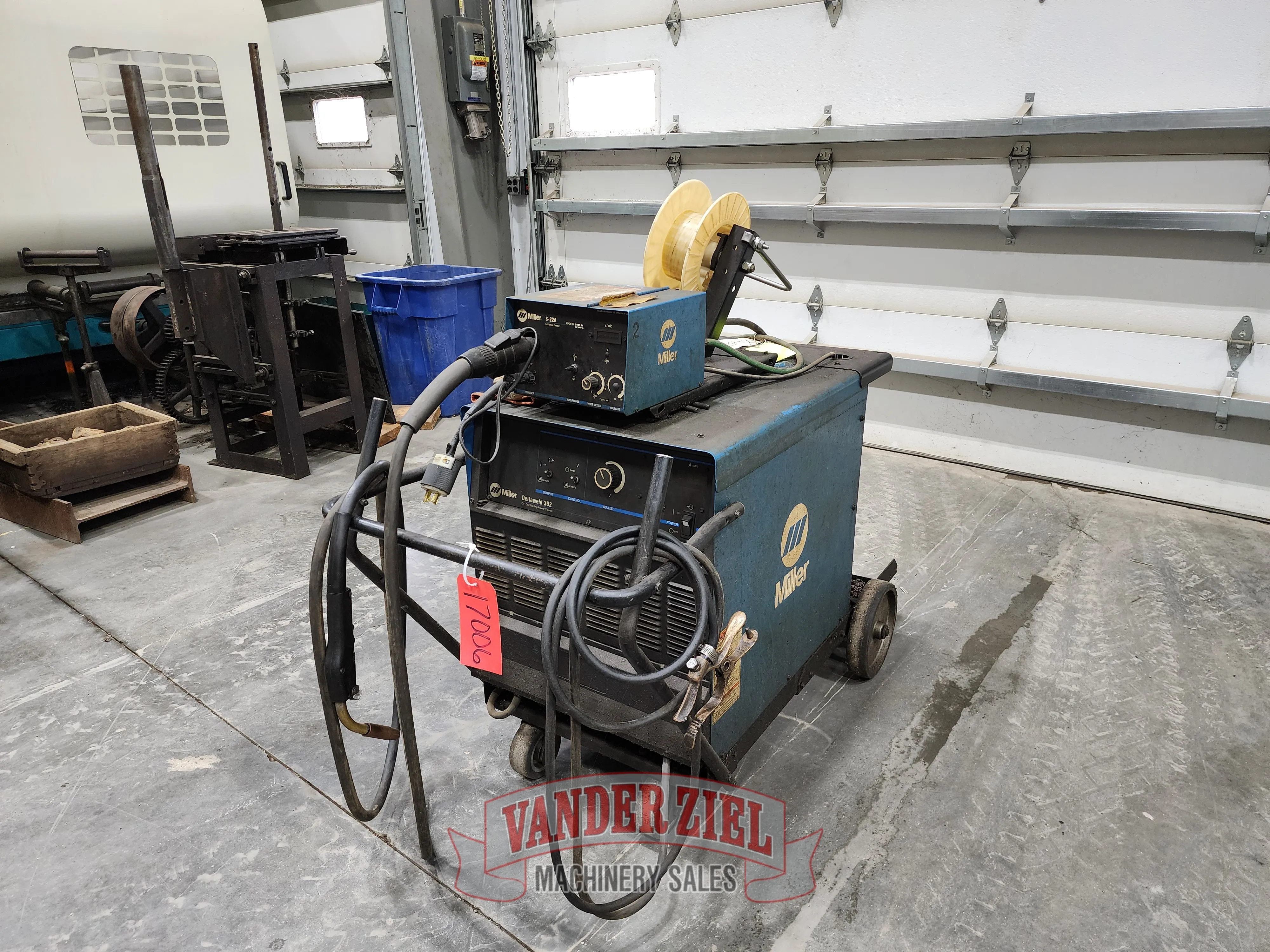 Deltaweld 302 Welder - Prefetch Image 42744