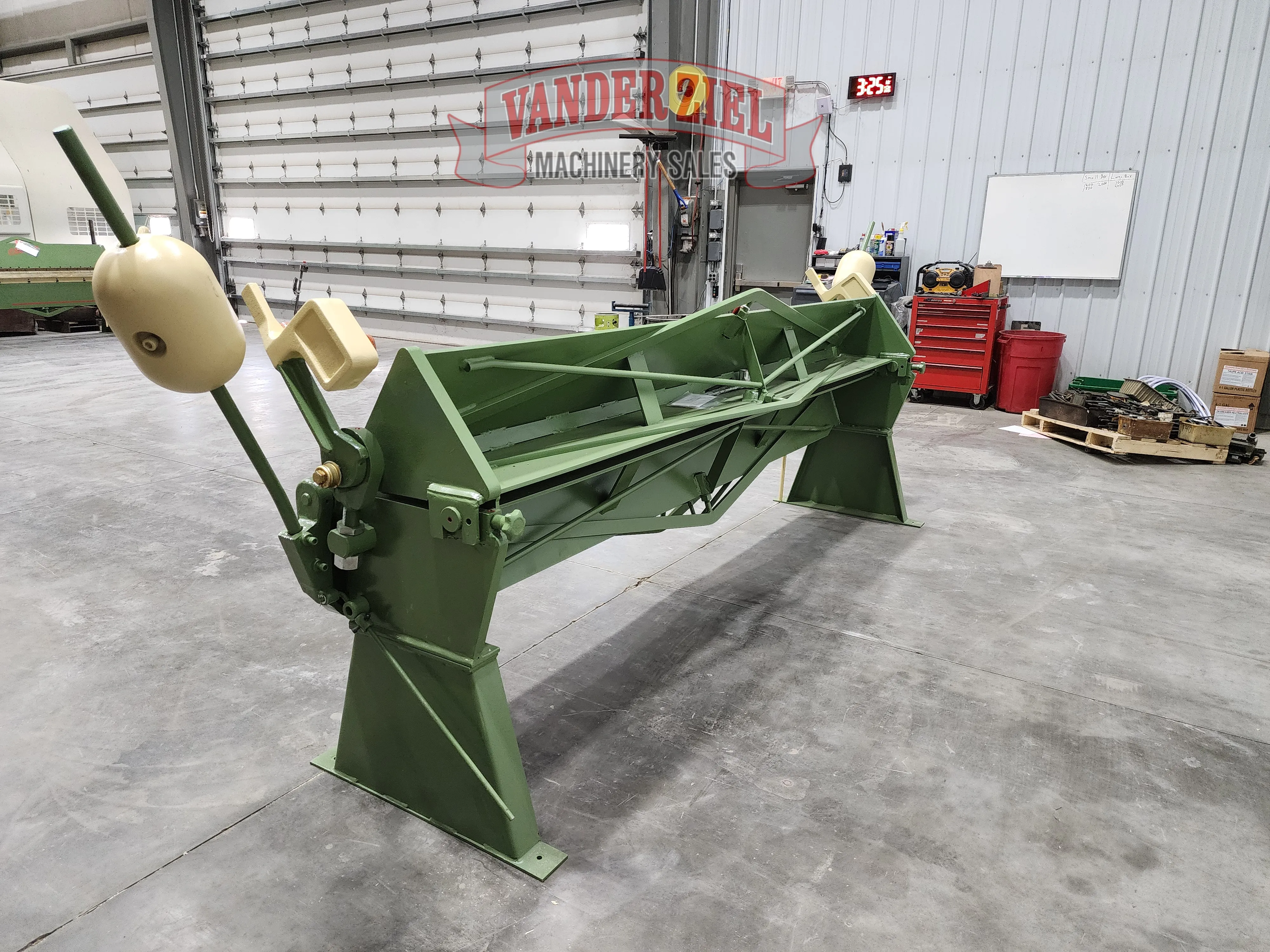 Chicago 10' x 16 Gauge Standard Hand Brake, Model SB-1016 - NEW - Prefetch Image 42781