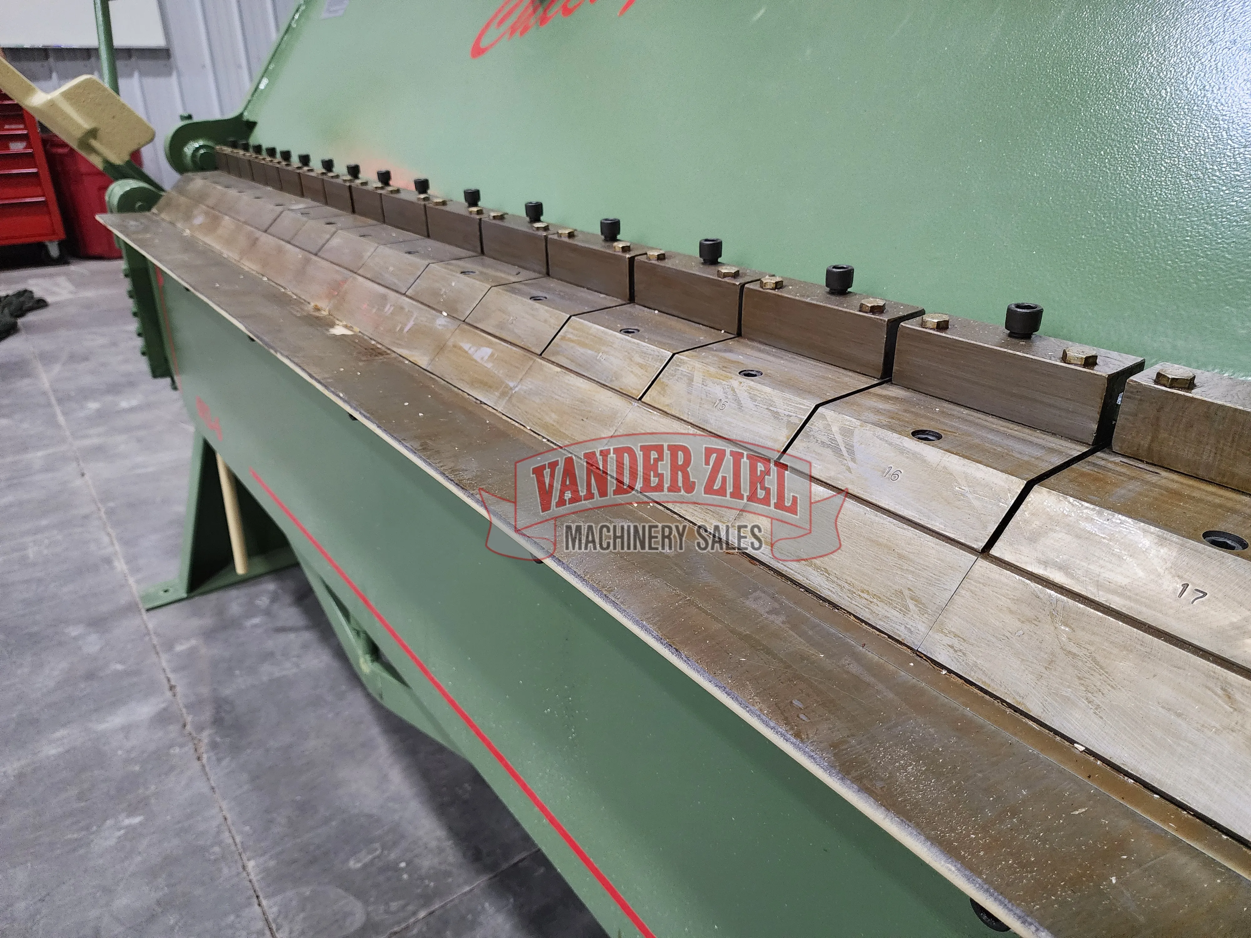 Chicago 6' x 12 Gauge Box and Pan Hand Brake, Model BPU 612-6 – NEW - Prefetch Image 42799