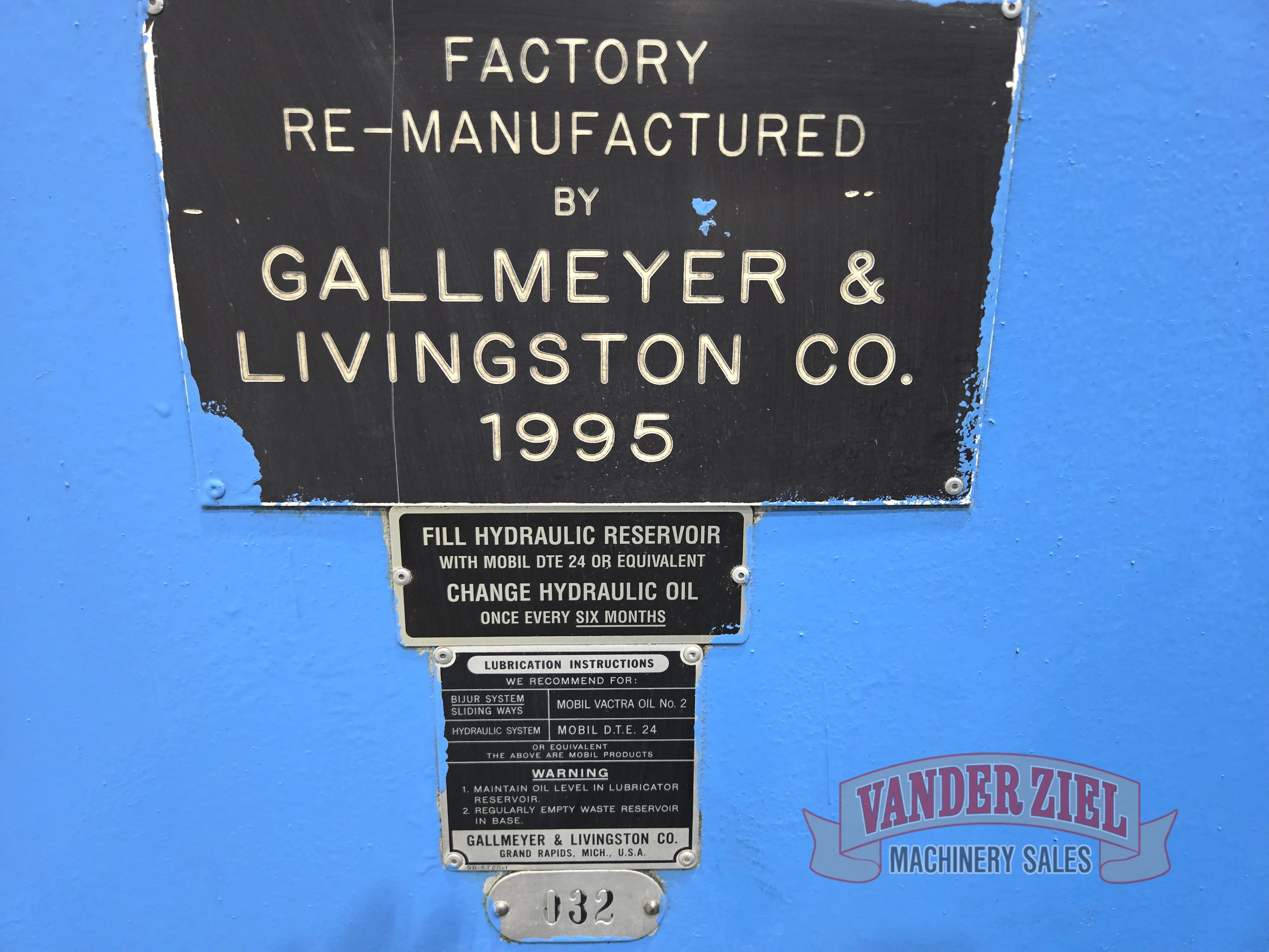 Gallmeyer & Livingston 12” x 36” Hydraulic Grinder, Model 550 - Prefetch Image 42804