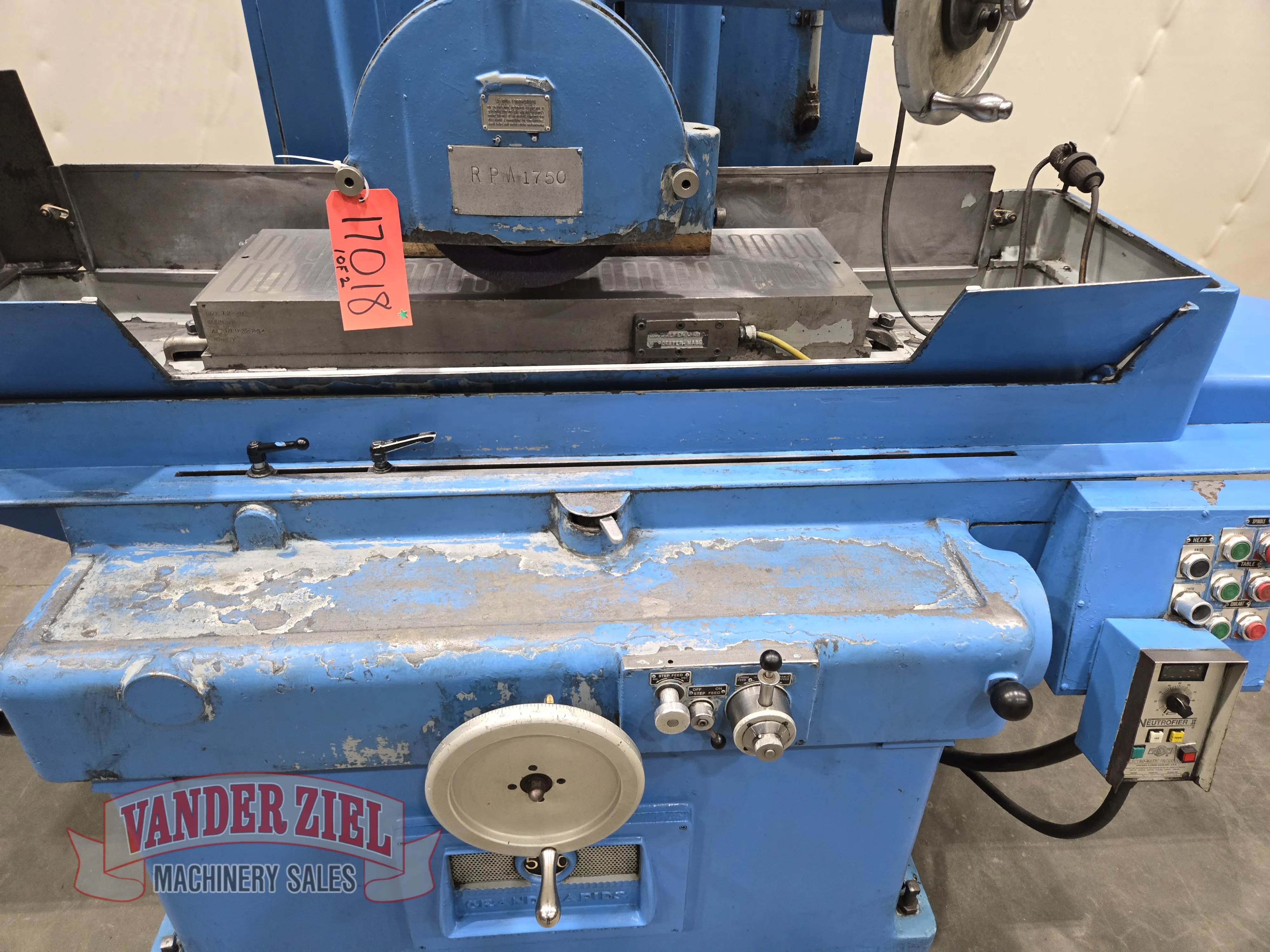 Gallmeyer & Livingston 12” x 36” Hydraulic Grinder, Model 550 - Prefetch Image 42808