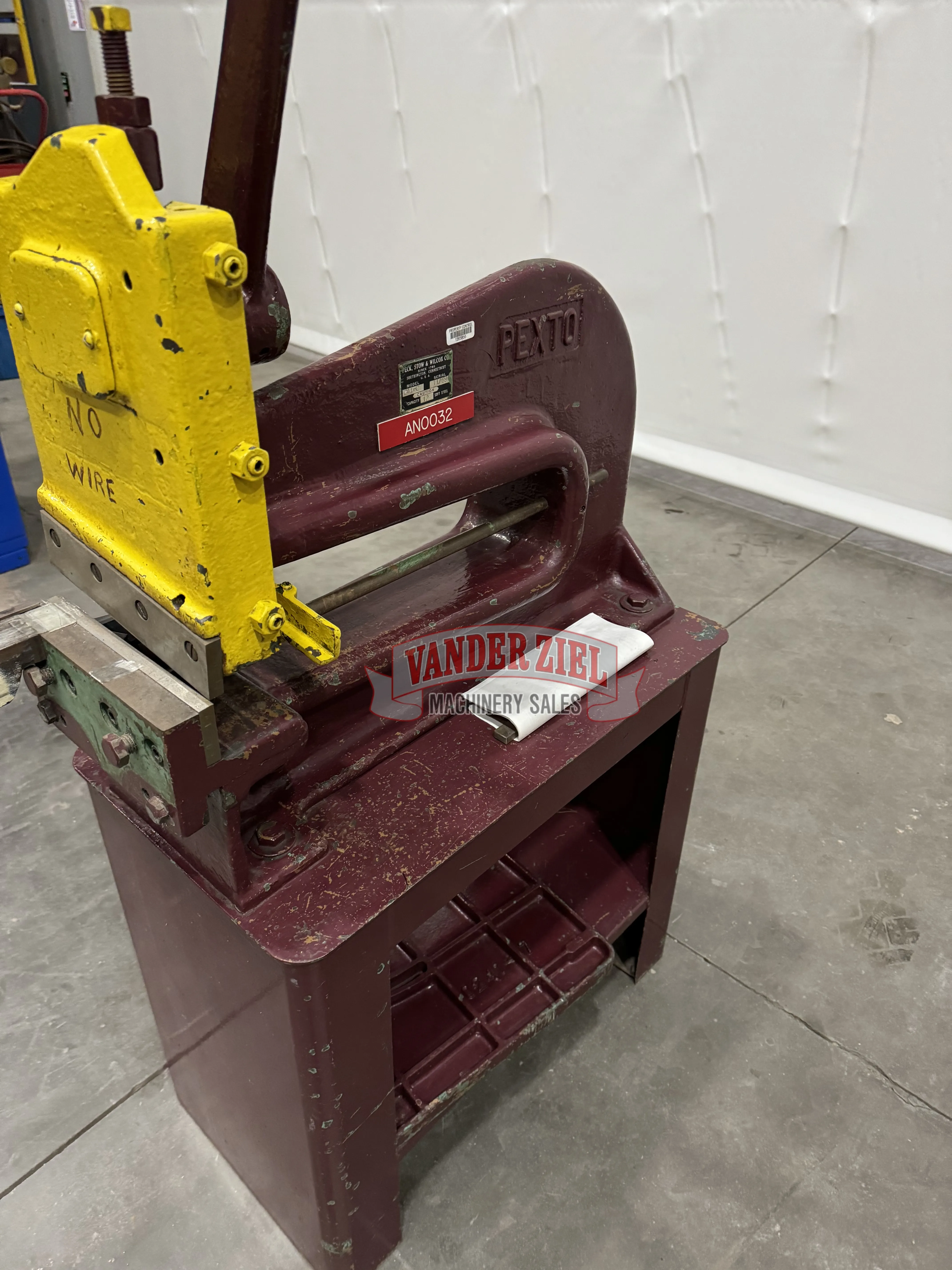 Peck, Stow & Wilcox Hand Shear, Model 241-C - Prefetch Image 42974