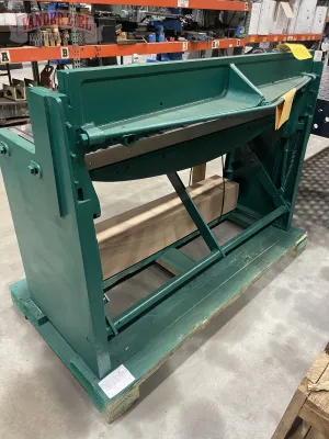 Tennsmith 16 GA x 52" Foot Squaring Shear, Model 52 - Gallery Thumbnail 2