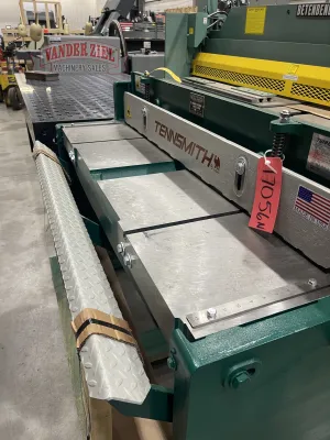 Tennsmith 16 GA x 52" Foot Squaring Shear, Model 52 - Gallery Thumbnail 3
