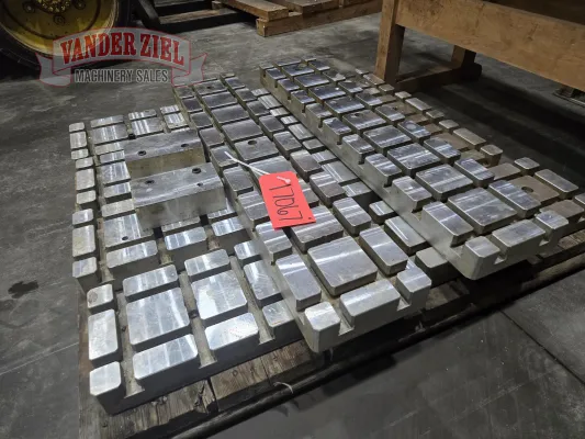 Aluminum Fixturing Plates - Gallery Thumbnail 2
