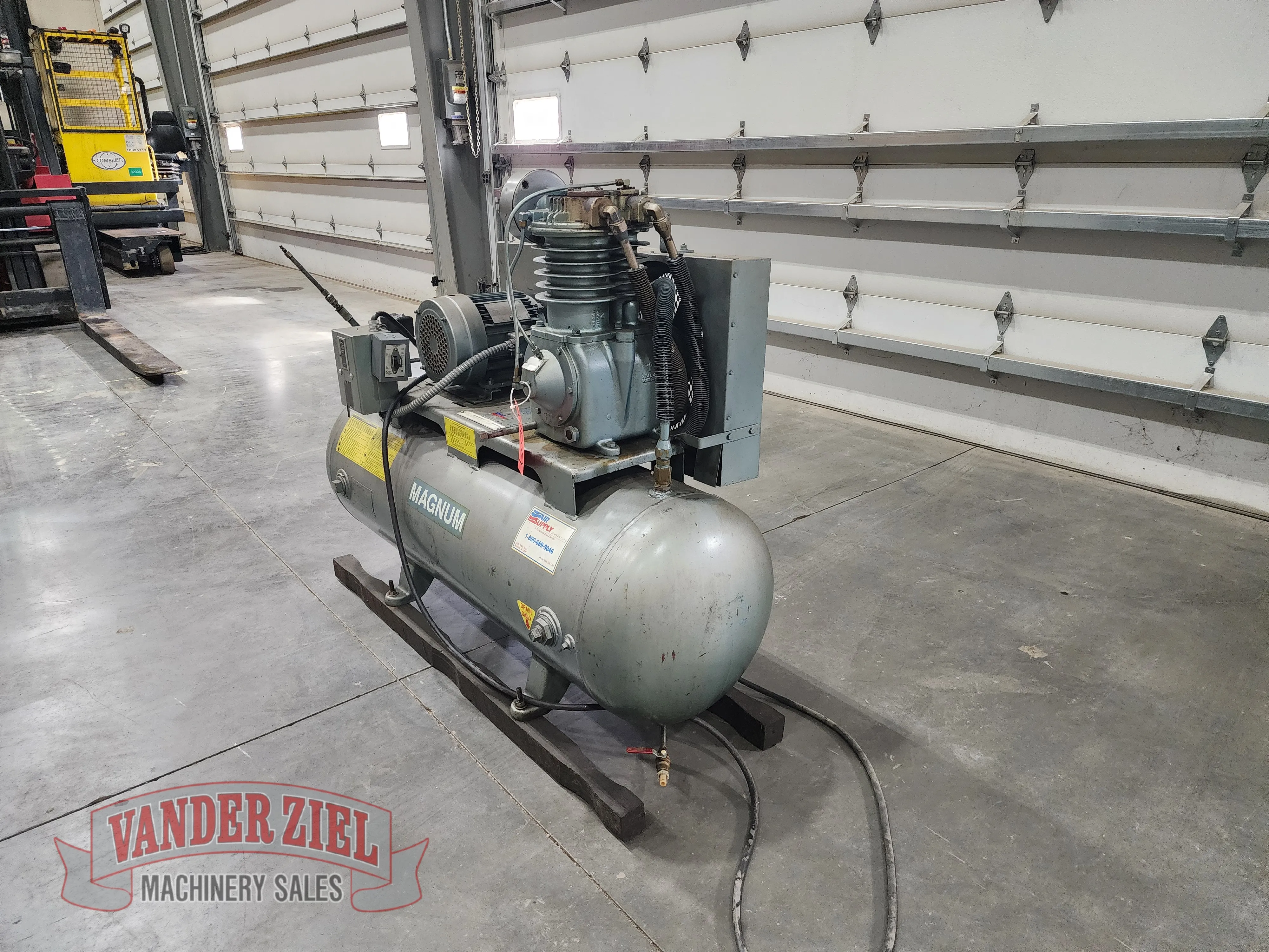 Magnum 5 HP Air Compressor - Prefetch Image 43179