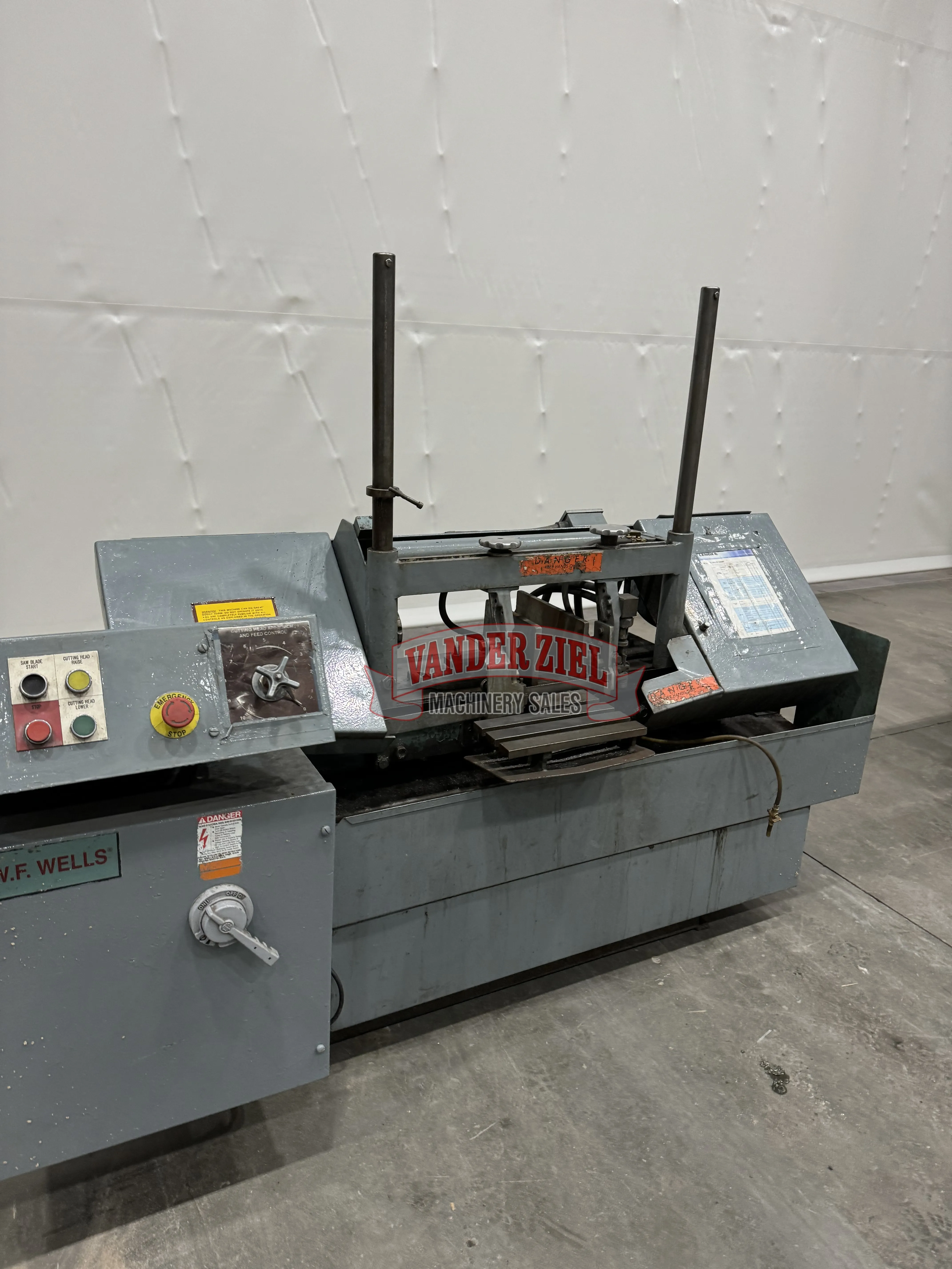 WF Wells Model W-9 Horizontal Saw - Prefetch Image 43285
