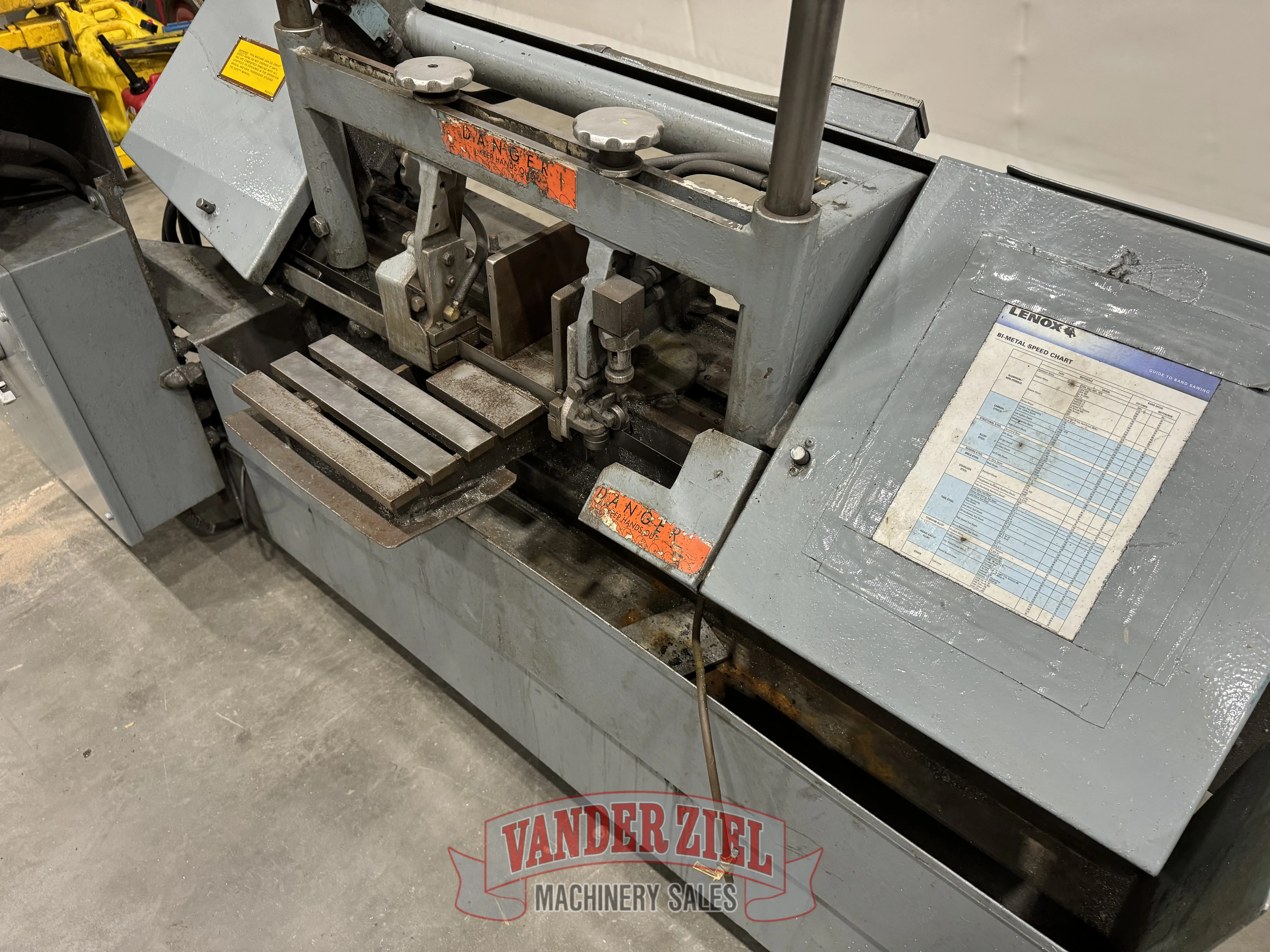WF Wells Model W-9 Horizontal Saw - Prefetch Image 43287