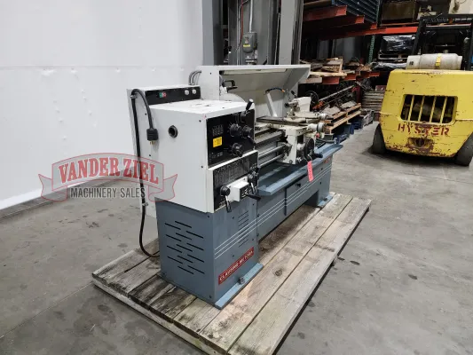 Clausing Metosa 13” x 40” Geared Head Lathe, Model C1340S - Gallery Thumbnail 4