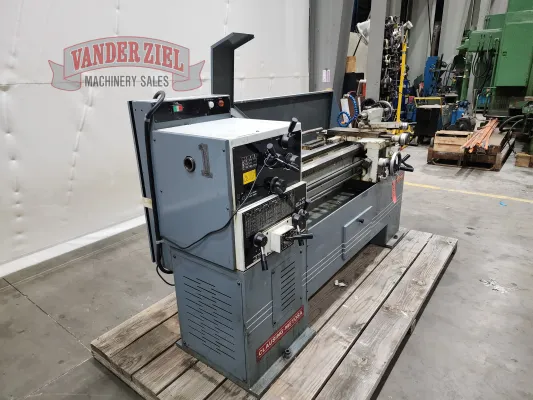 Clausing Metosa 13” x 40” Geared Head Lathe, Model C1340S - Gallery Thumbnail 5