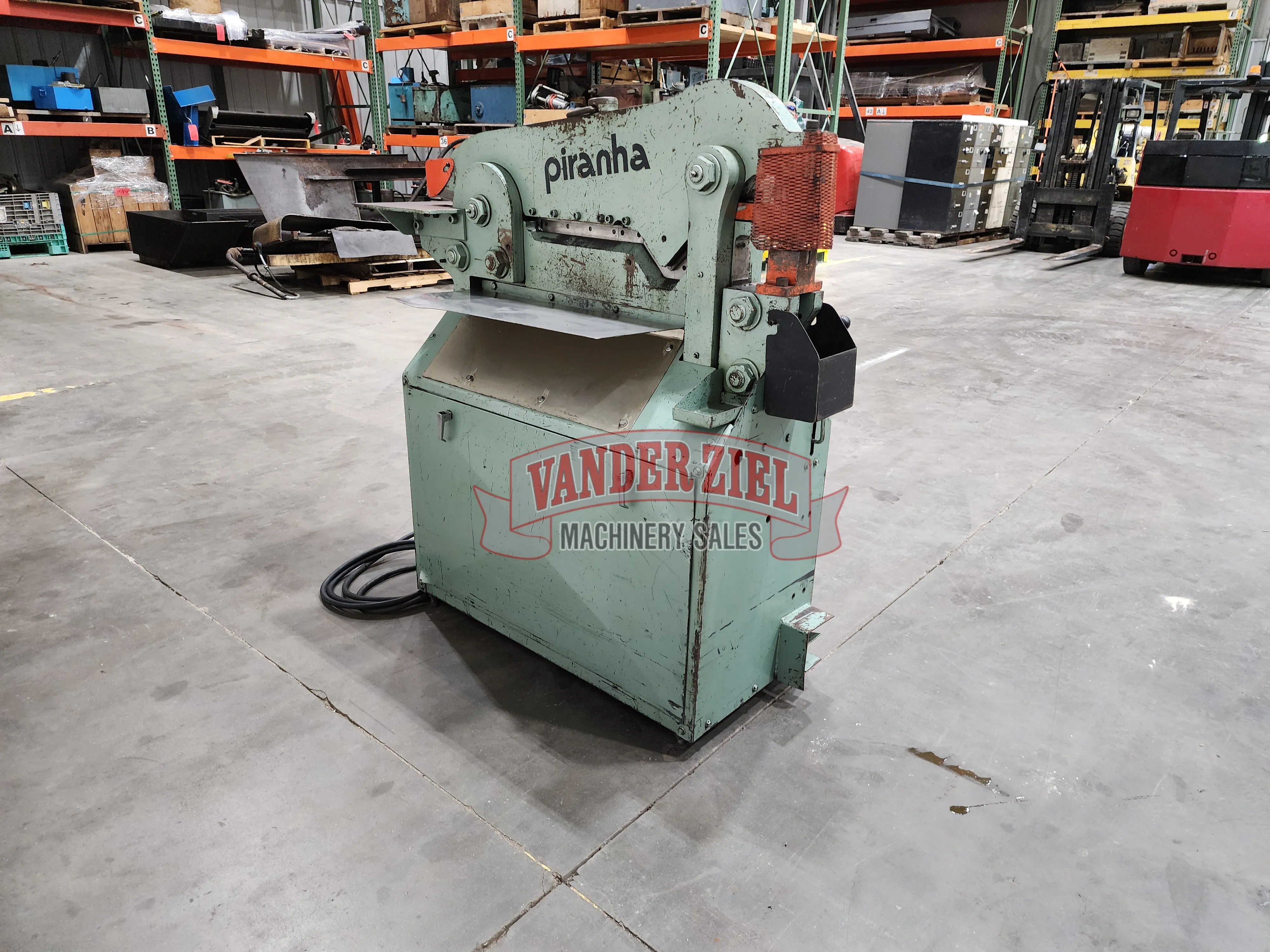 Piranha 36 Ton Ironworker, Model P-36 - Prefetch Image 43767