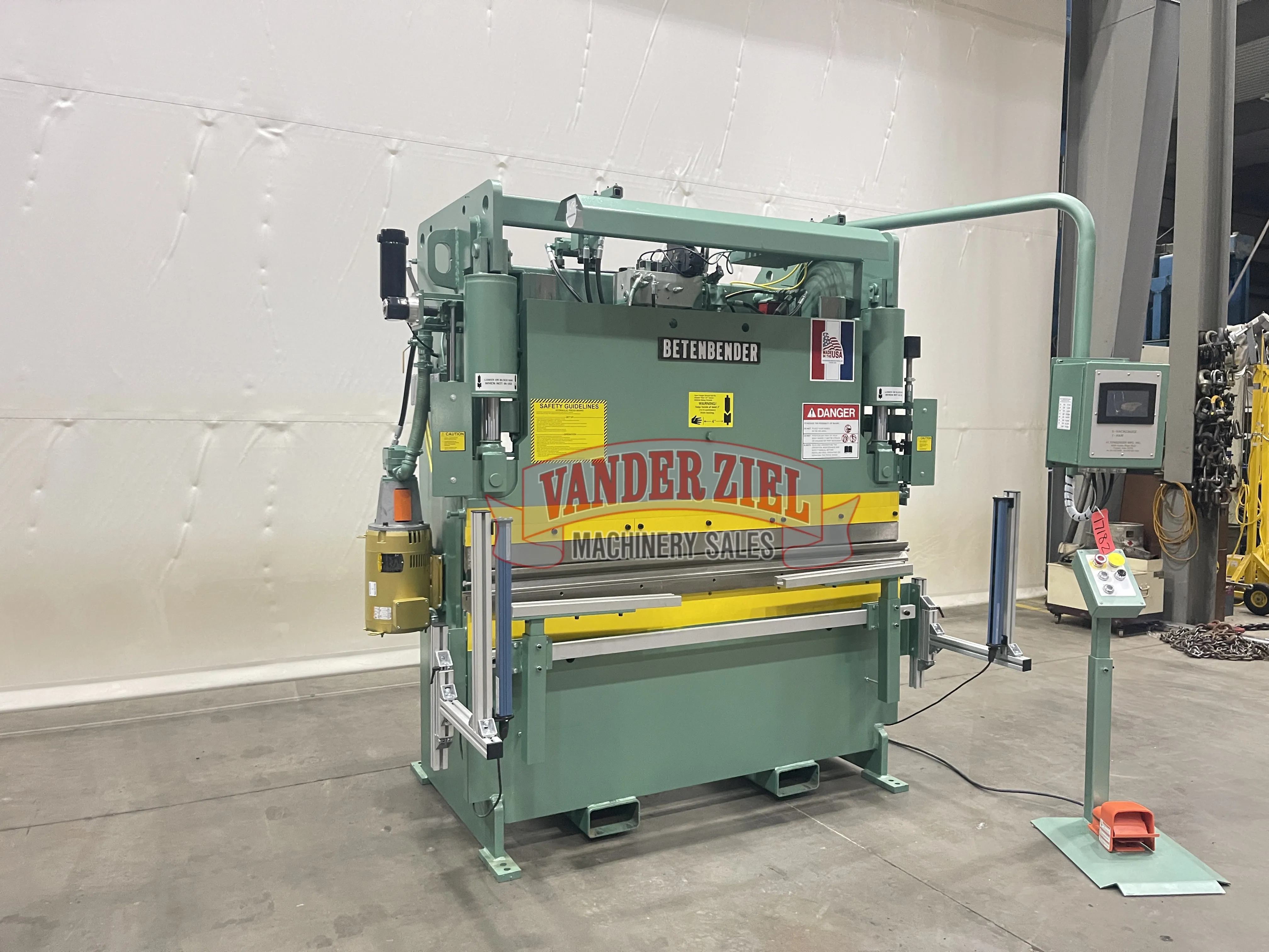 Betenbender 6' x 70 Ton Press Brake - NEW - Prefetch Image 43792