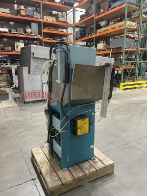 Eisele VMS 300 PV Miter Cold Saw - Gallery Thumbnail 5