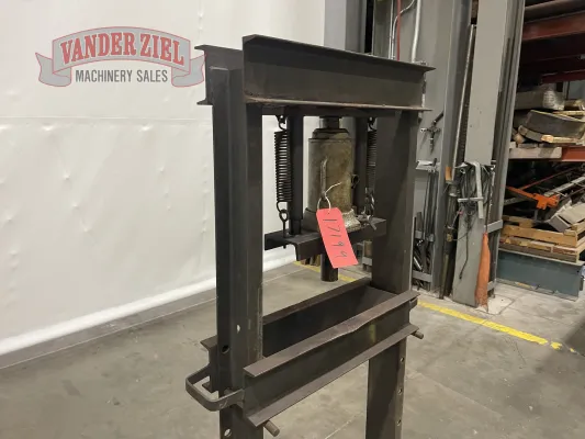 H Frame Press - Gallery Thumbnail 2