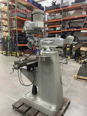 Bridgeport Series I Vertical-Knee Mill, 2 HP, 9" x 42" Table - Gallery Thumbnail 6