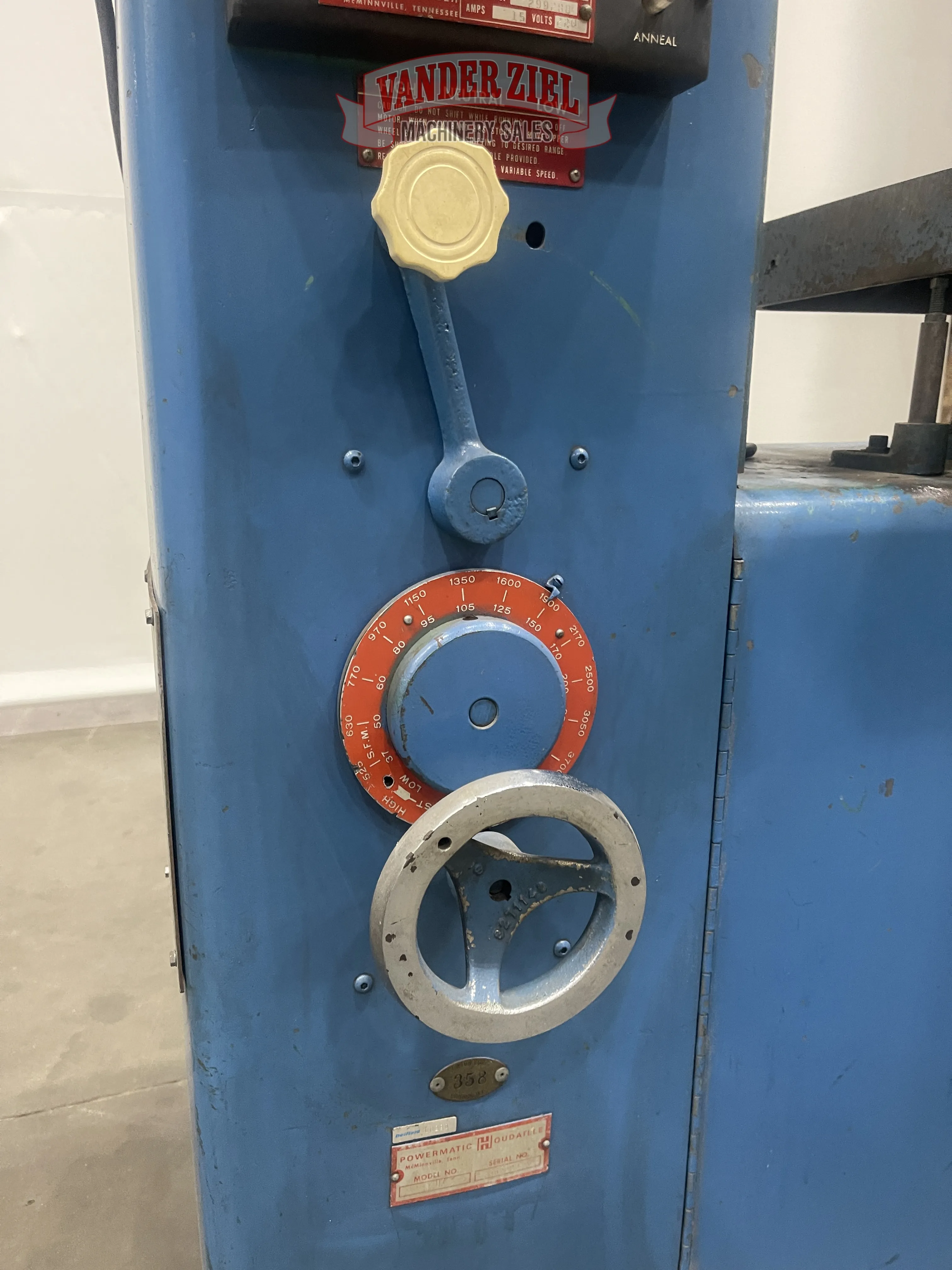 Powermatic Vertical Bandsaw - Prefetch Image 44094