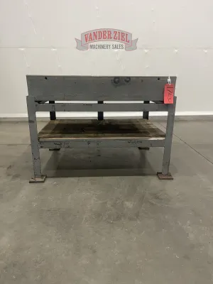 3' x 4' x 8" thick metal table