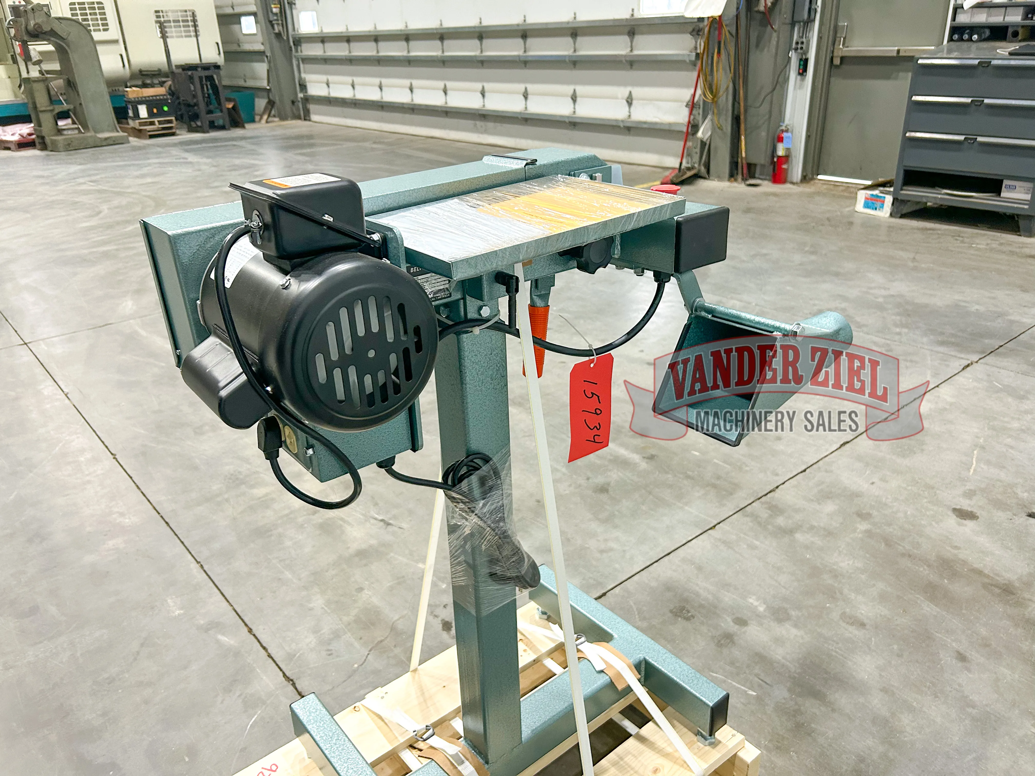 Ellis 2 1/2" Belt Sander, Model 6000 - NEW - Prefetch Image 44144