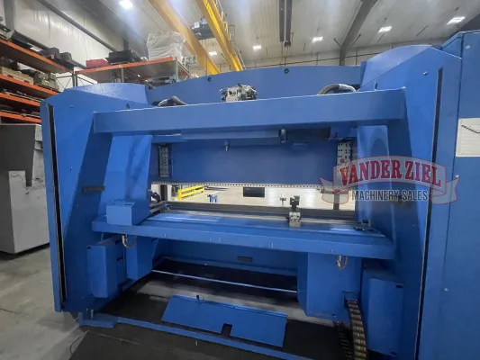 Adira Prima Power 10' x 110 Ton Press Brake - 2011 - Gallery Thumbnail 6