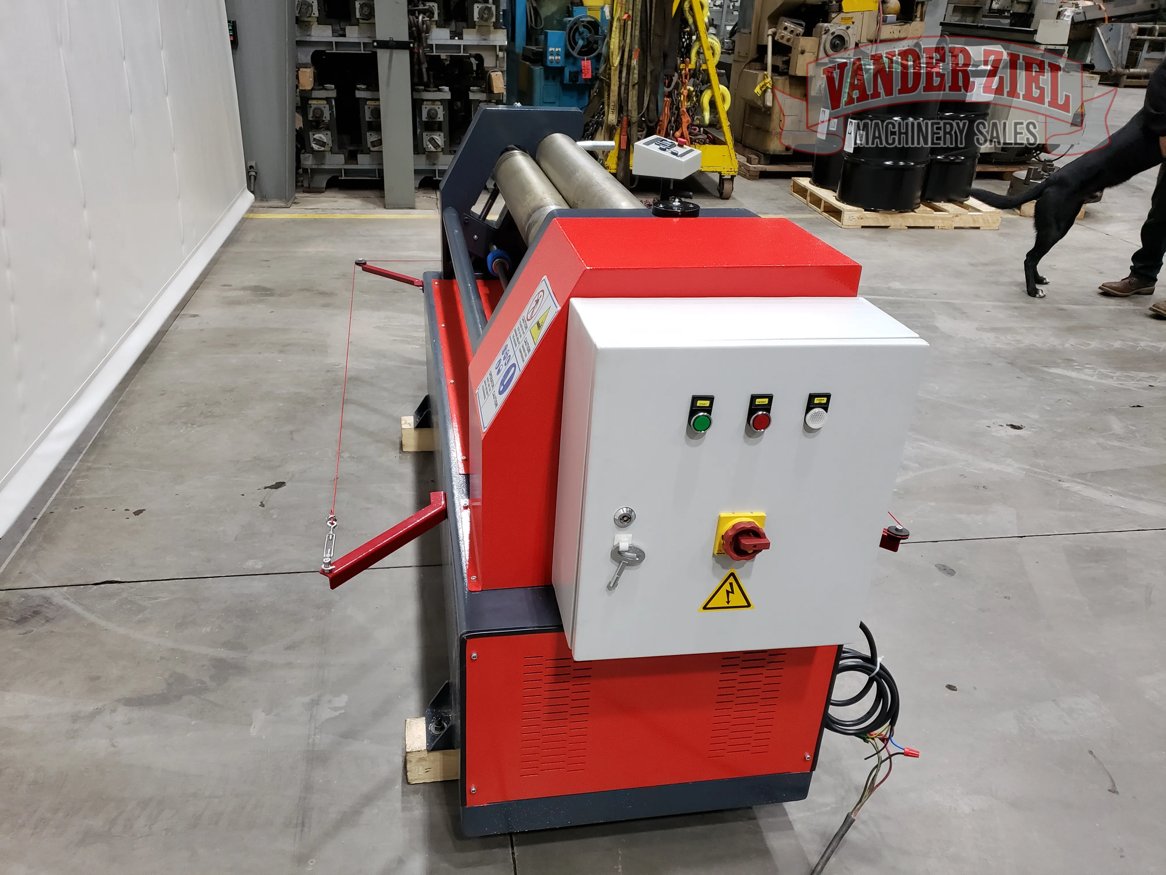 Akyapak ASM140-12/5.0 (4' x 1/4") 3 Roll Plate Bending Roll - NEW - Prefetch Image 44520
