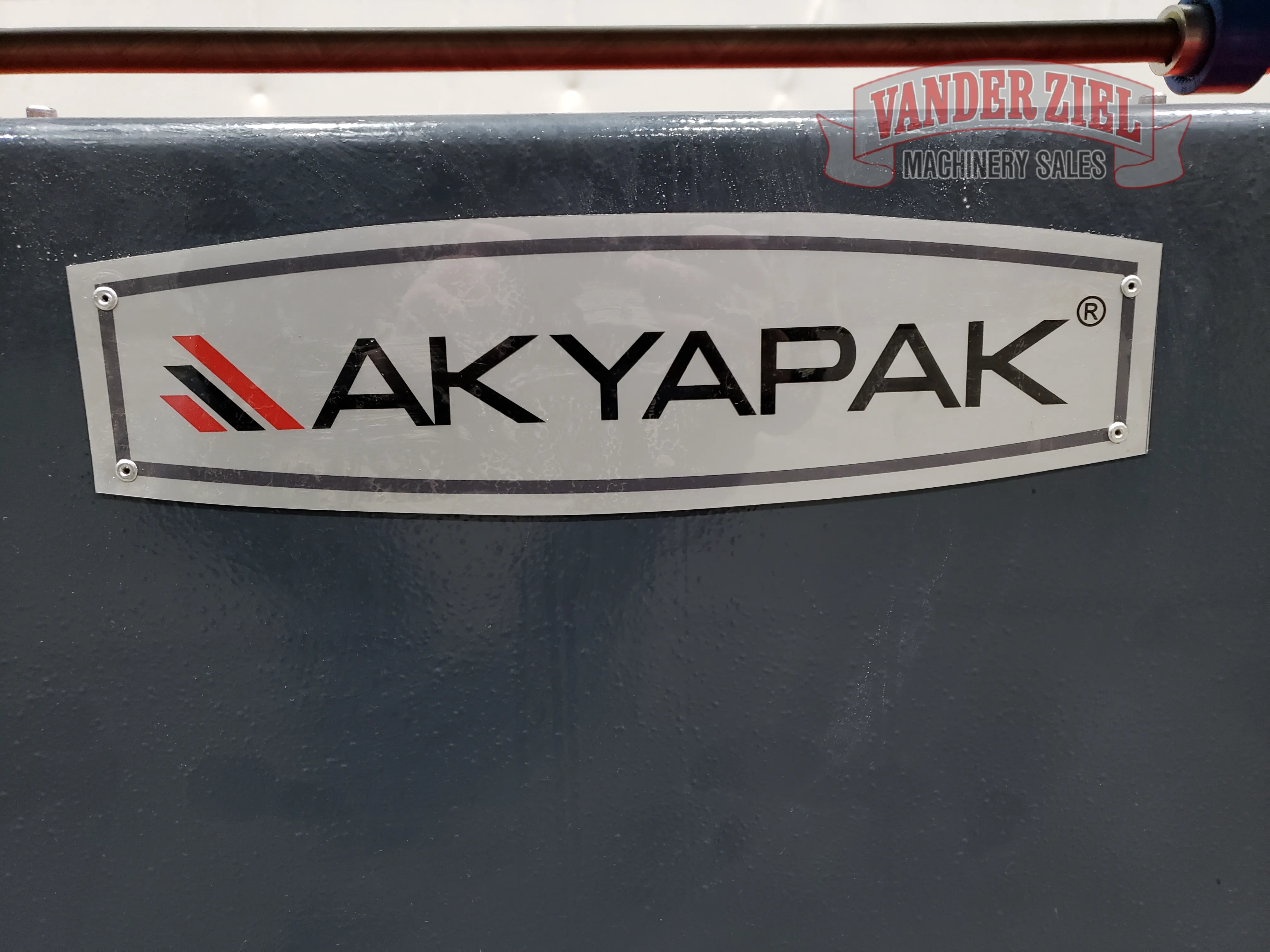 Akyapak ASM140-12/5.0 (4' x 1/4") 3 Roll Plate Bending Roll - NEW - Prefetch Image 44522
