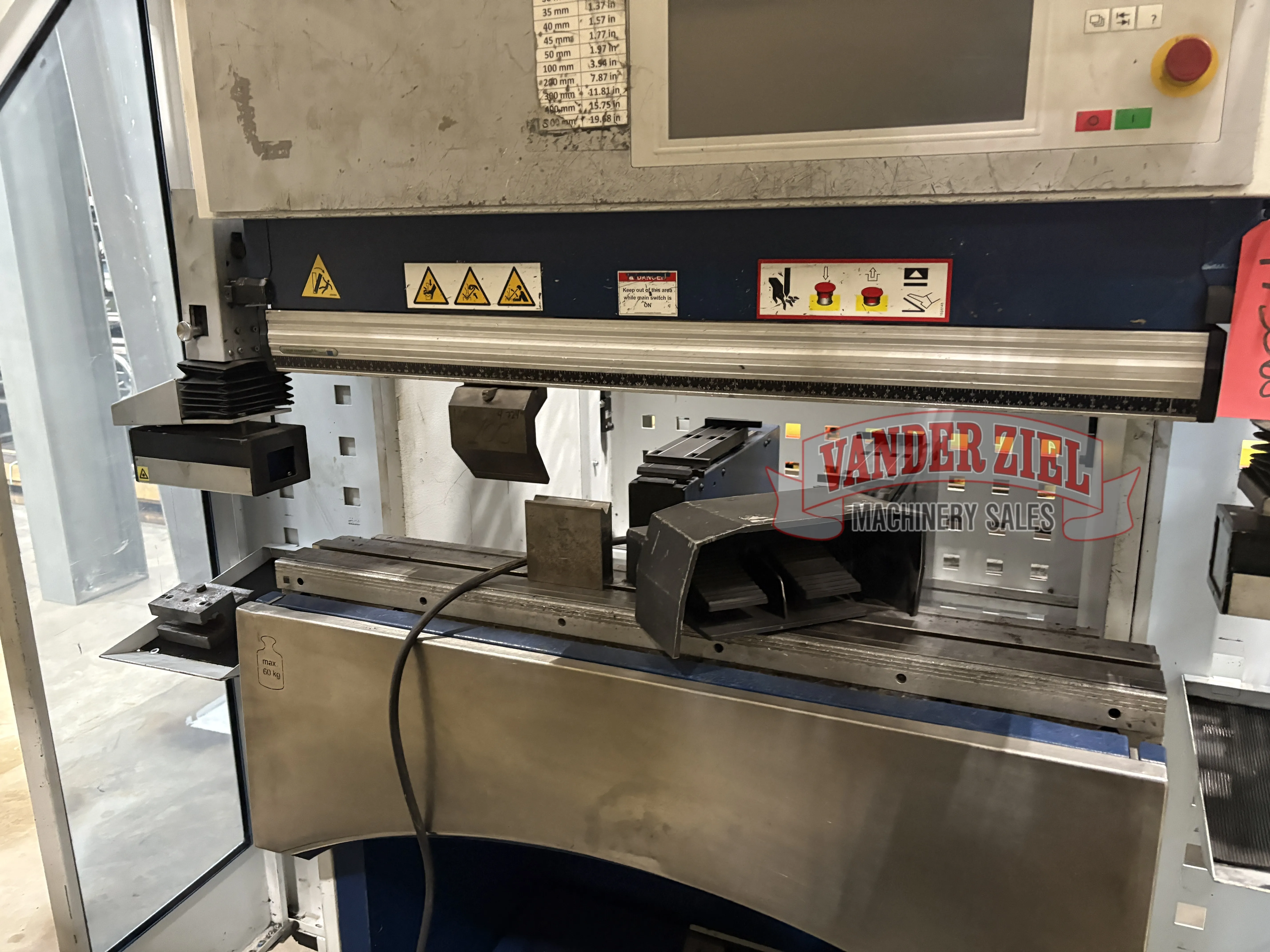 Trumpf TruBend 40” x 40.5 Tons Press Brake, Model 7036 - Prefetch Image 44626