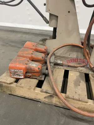 Spot Welder - Gallery Thumbnail 7