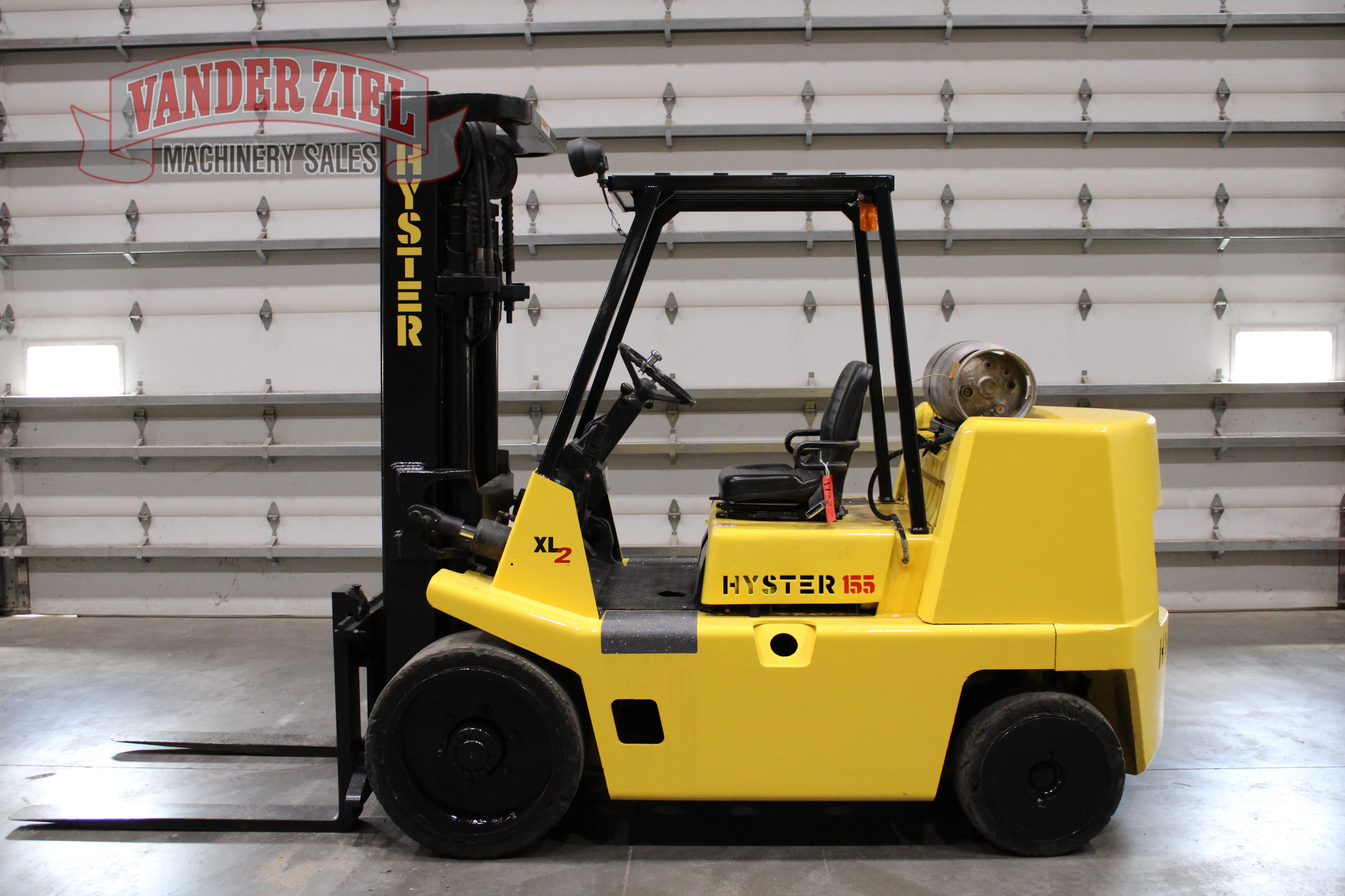 Hyster 14,700lbs Lift Capacity Forklift, Model S155XL2 - Main Image 1